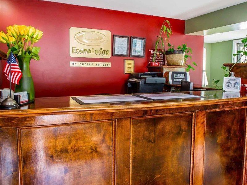 Econo Lodge Jefferson Hills Hwy 51 Clairton Екстер'єр фото