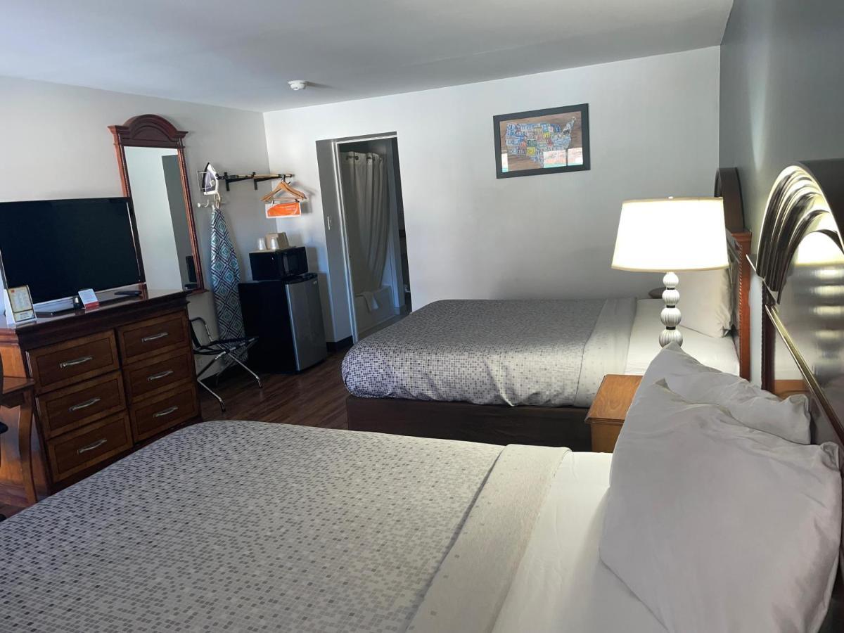 Econo Lodge Jefferson Hills Hwy 51 Clairton Екстер'єр фото